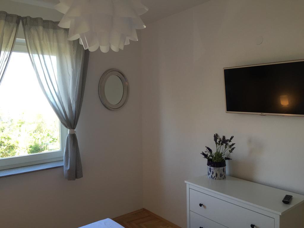 Apartments Papalinna By Moro Malinska Rom bilde